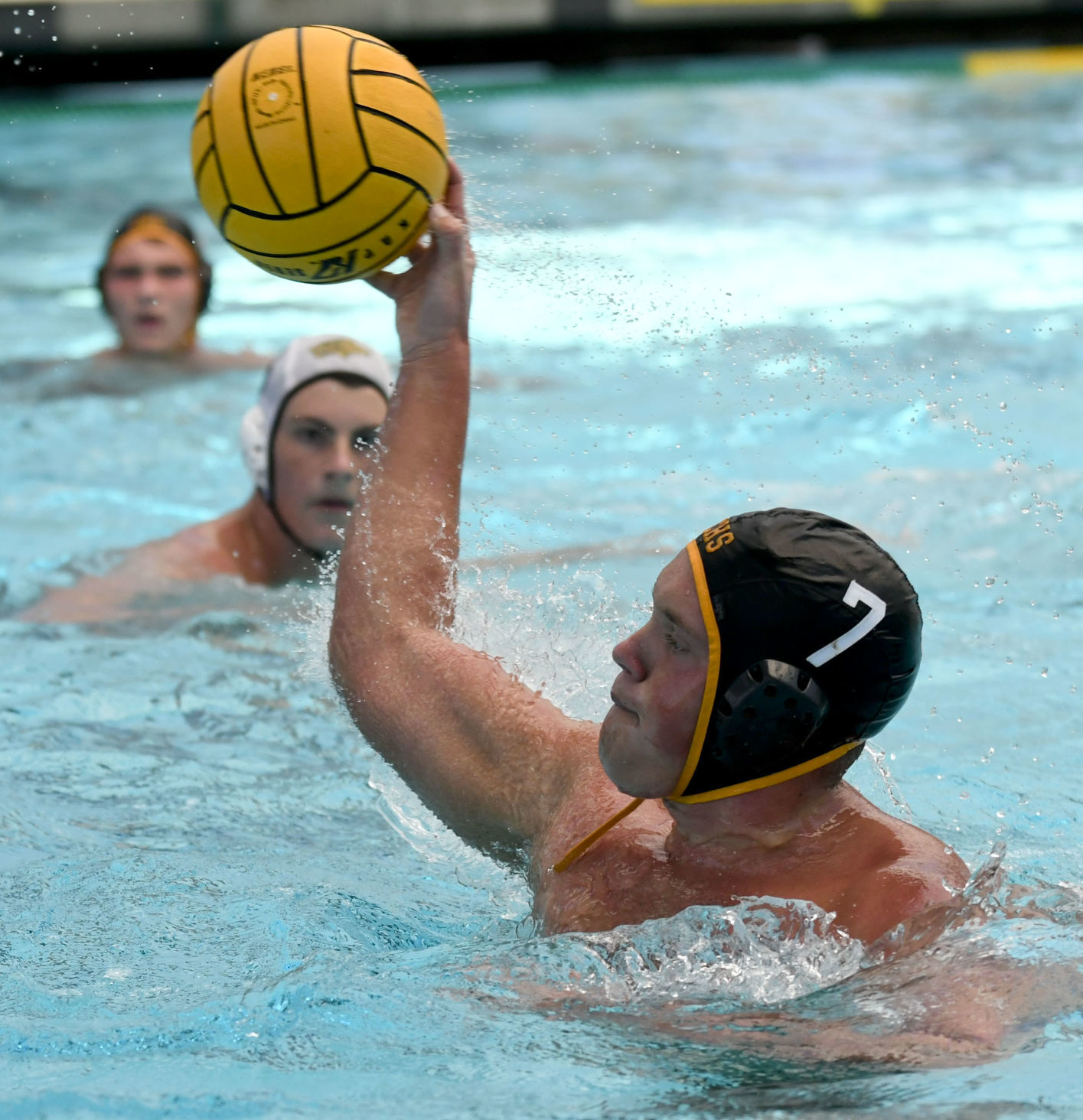 090519 SLO Cabrillo water polo 08.jpg